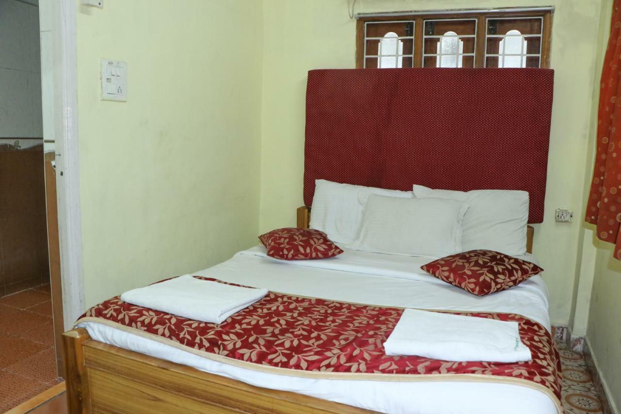 Ulo Sai Jayanth Hotel