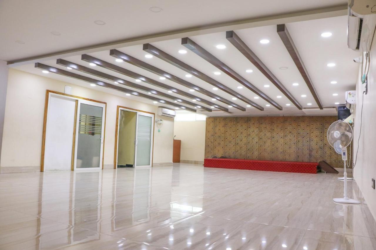 Ulo Sai Jayanth Hotel